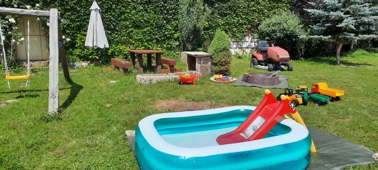 Podkroví v Jihočeském Statku Nemejice Exterior foto
